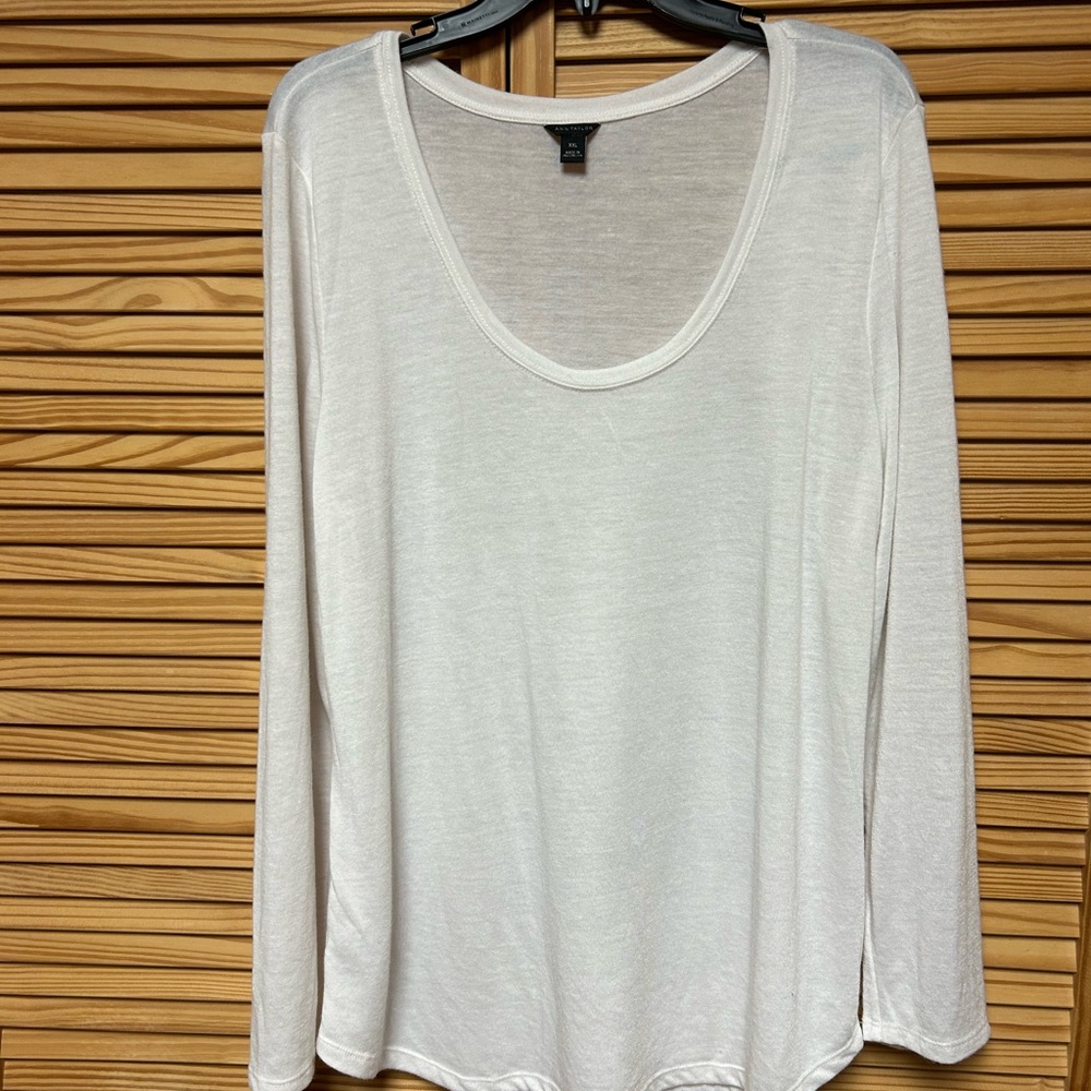 Women’s Longsleeve lightweight sweater top ivory white XXL Ann Taylor semi sheer